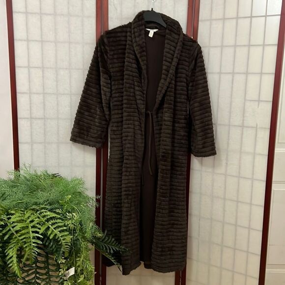 CHARTER CLUB INTIMATES FAUX FUR BROWN COSY‎ ROBE SIZE S - Picture 1 of 6